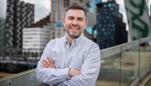 Mihai Dumitrescu er ny leder for Innsikt og Effekt i Amedia Annonse
